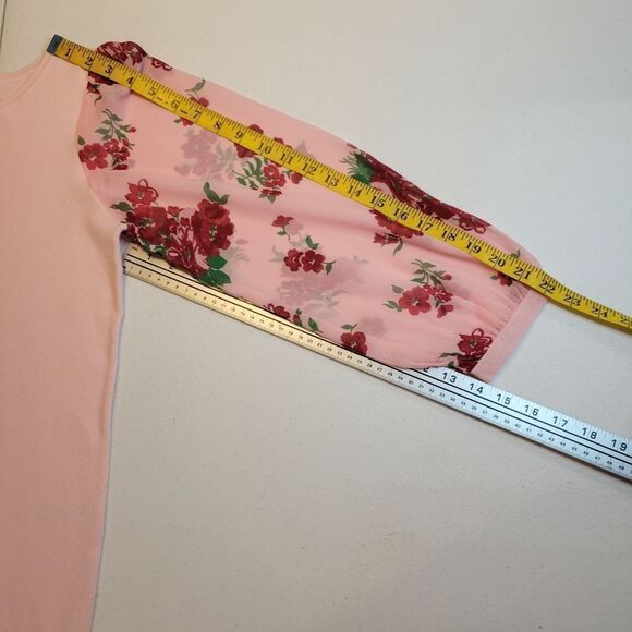 Julie Brown Pink Decadence Knit Tiana Top  Floral Sleeve Women's Size Large NWT - Picture 7 of 7